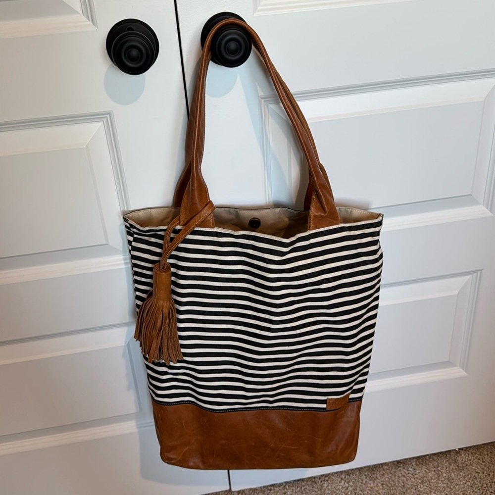 Free2Fly Handmade Tote Bag